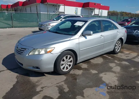 2009 Toyota Camry Xle z USA, uszkodzony, nr VIN 4T1BE46K69U390579